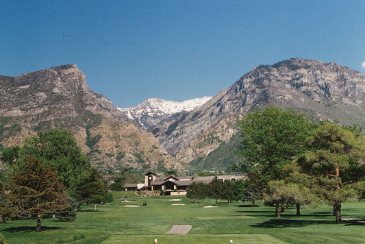 Riverside Hole 18 Print